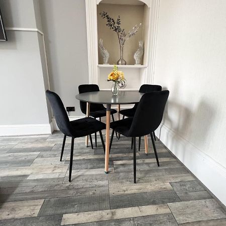 Premium 2Br Flat In The City Centre Glasgow Exterior foto